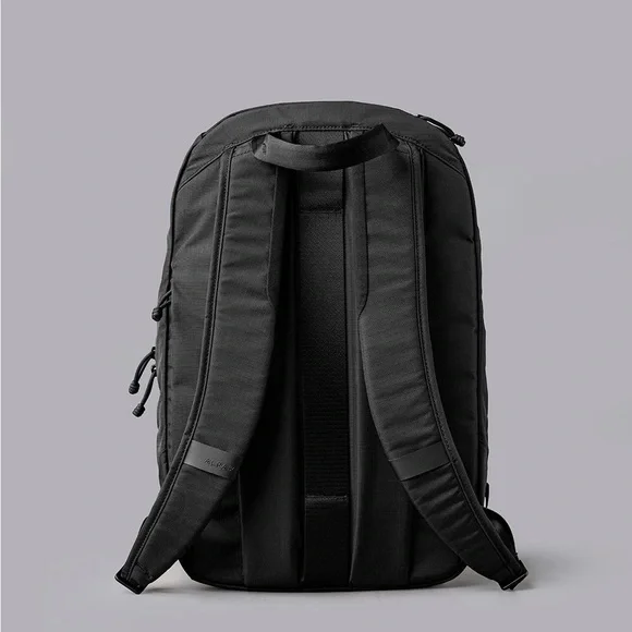 NWT  Alpaka Black Men's Backpack - Picture 9 of 10